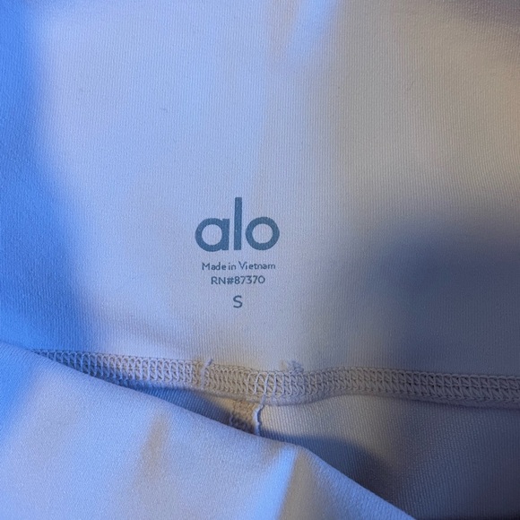 Alo Peach Leggings - Picture 3 of 4